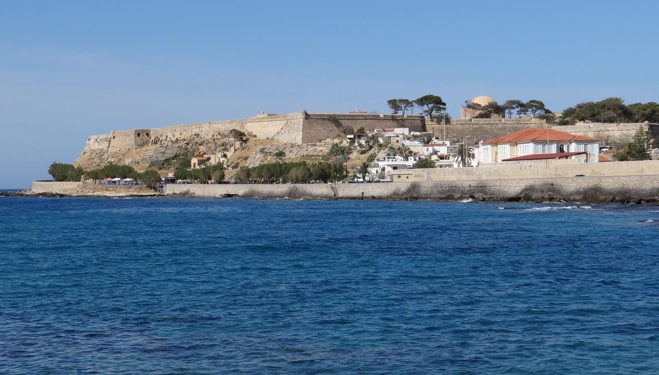 Koumpe Blue Sea View Apartment Rethymno Exterior foto